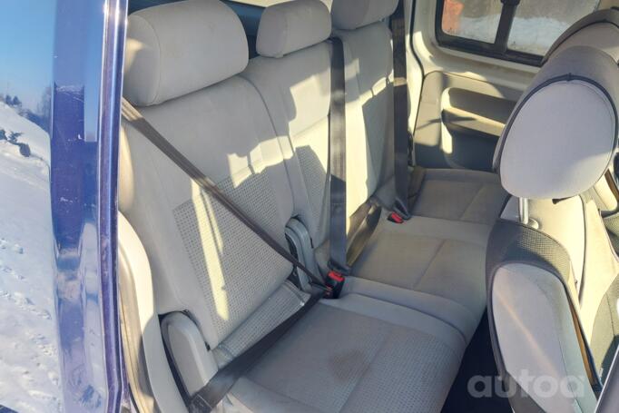 Volkswagen Caddy 3 generation Tramper Maxi minivan 5-doors