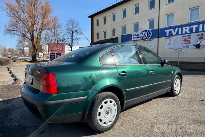 Volkswagen Passat B5 Sedan 4-doors