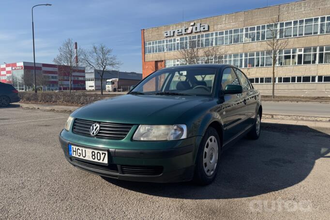 Volkswagen Passat B5 Sedan 4-doors