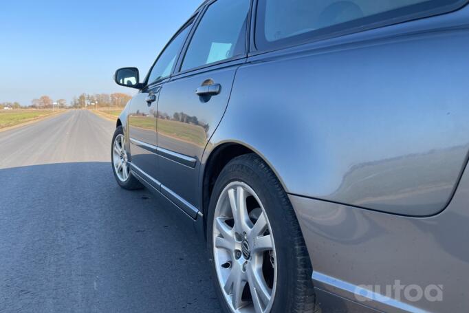 Volvo V50 1 generation [restyling]