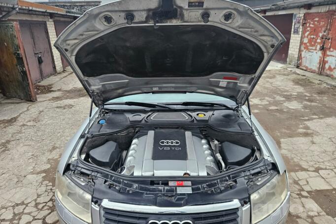 Audi A8 D3/4E Sedan