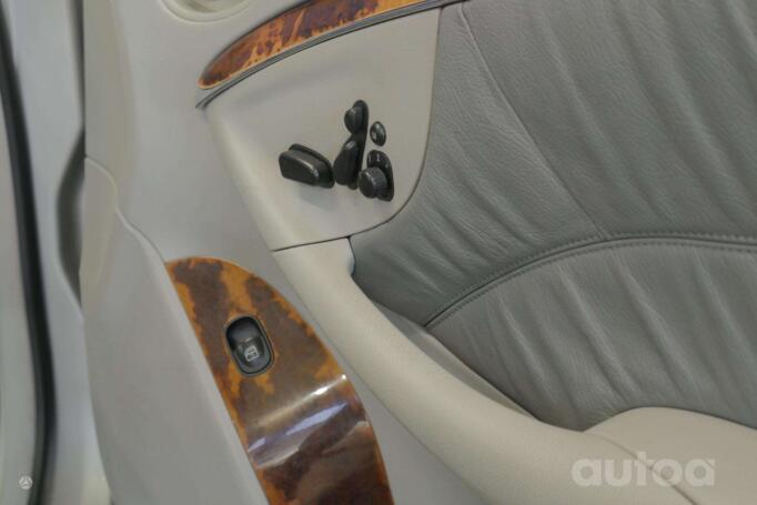 Mercedes-Benz CLK-Class C209 Coupe-Hardtop