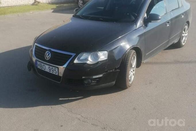 Volkswagen Passat B6 Sedan 4-doors