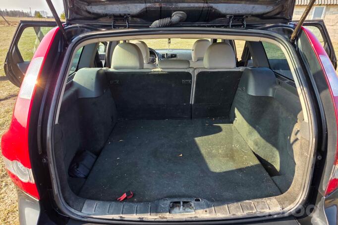 Volvo V50 1 generation wagon