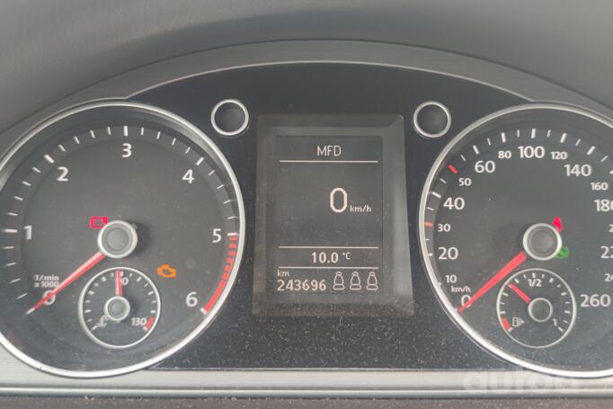 Volkswagen Passat B7 Variant wagon 5-doors