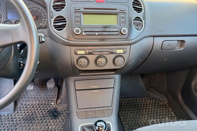 Volkswagen Golf Plus 1 generation