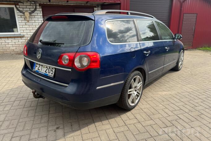 Volkswagen Passat B6 wagon 5-doors