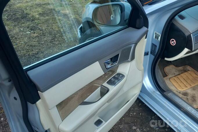 Jaguar XF X250 Sedan 4-doors