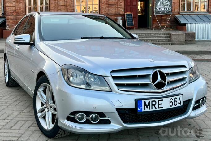 Mercedes-Benz C-Class W204/S204/C204 [restyling] Sedan 4-doors