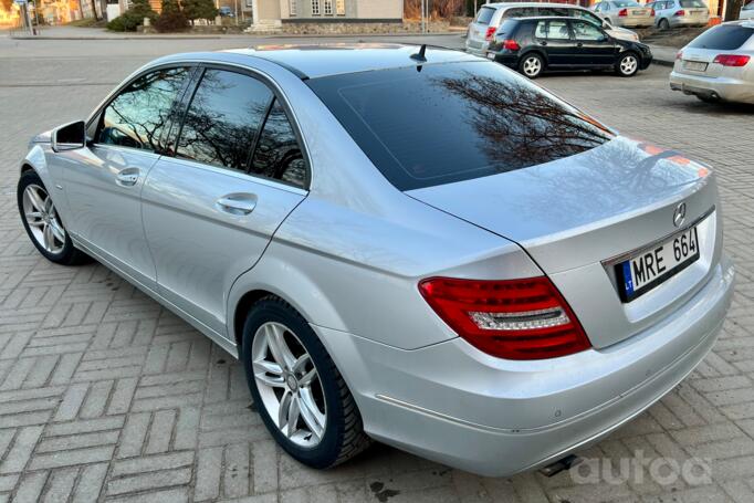 Mercedes-Benz C-Class W204/S204/C204 [restyling] Sedan 4-doors