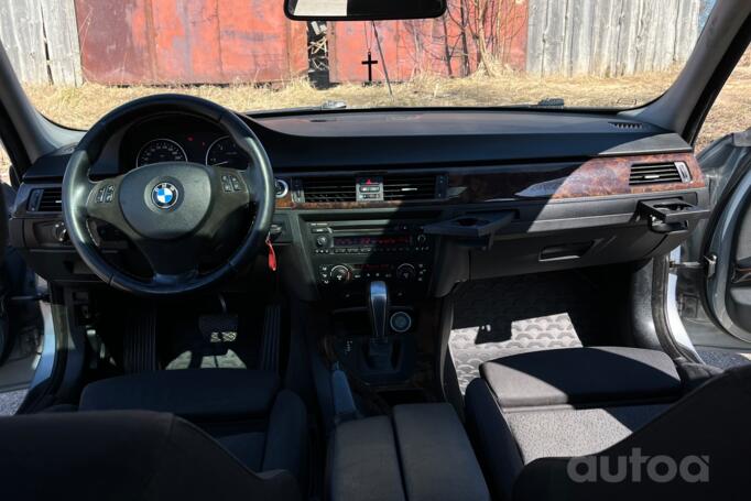 BMW 3 Series E90/E91/E92/E93 Sedan