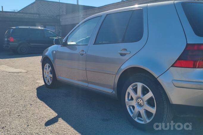 Volkswagen Golf 4 generation Hatchback 5-doors