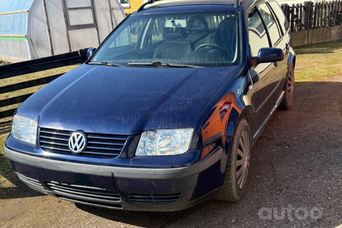 Volkswagen Bora 1 generation Variant wagon