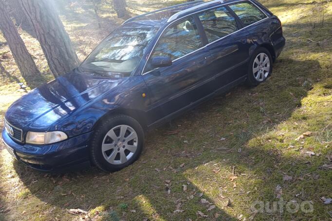 Audi A4 B5 Avant wagon 5-doors