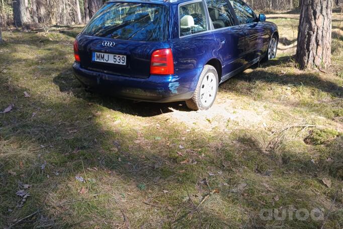 Audi A4 B5 Avant wagon 5-doors