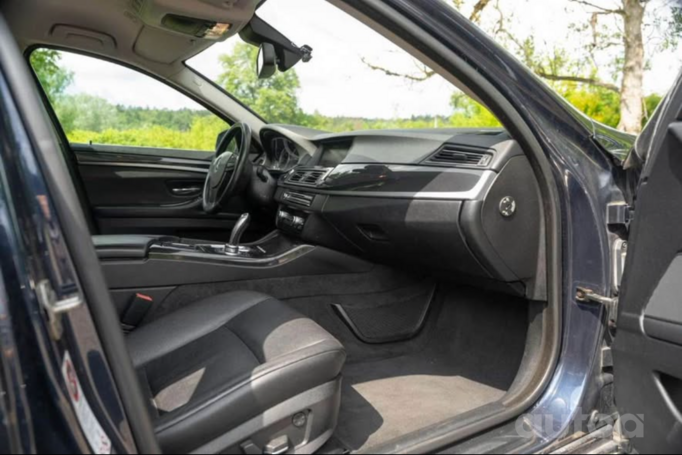 BMW 5 Series F07/F10/F11 [restyling] Sedan