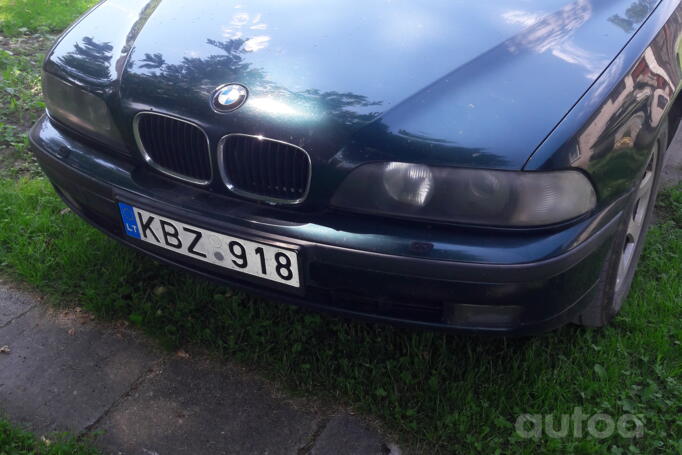 BMW 5 Series E39 Sedan 4-doors