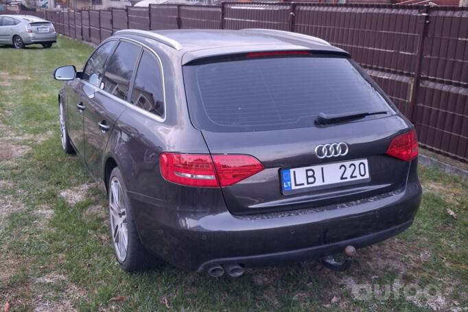 Audi A4 B8/8K wagon 5-doors