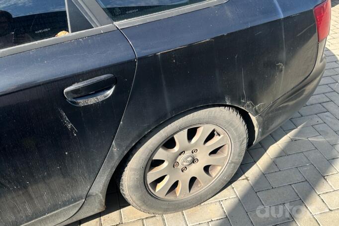 Audi A6 4F/C6 Sedan