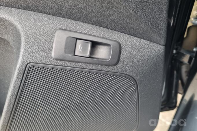 Skoda Karoq 1 generation Crossover