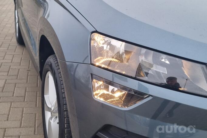 Skoda Karoq 1 generation Crossover