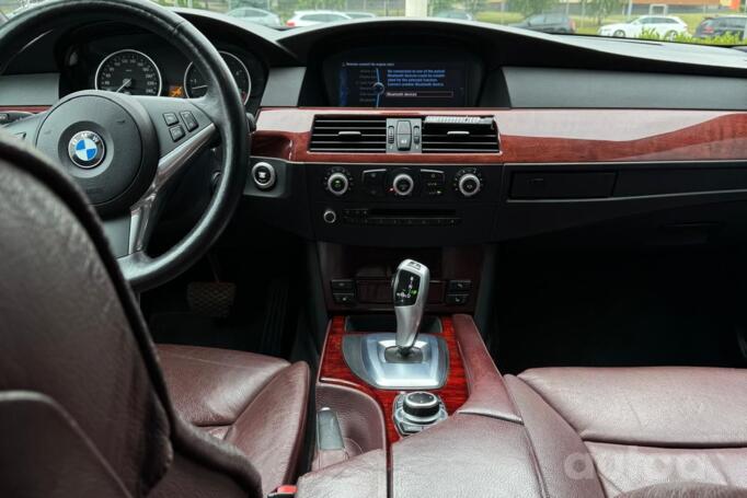 BMW 5 Series E60/E61 [restyling] Touring wagon