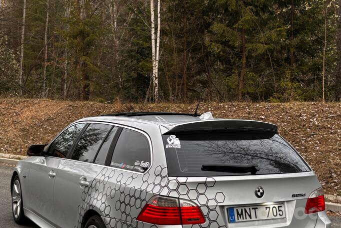 BMW 5 Series E60/E61 Touring wagon