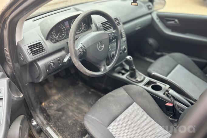 Mercedes-Benz A-Class W169 Hatchback 5-doors