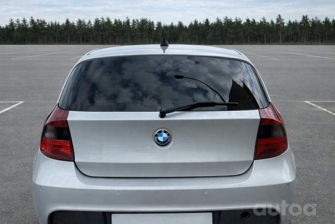 BMW 1 Series E81/E82/E87/E88 [restyling] Hatchback 5-doors