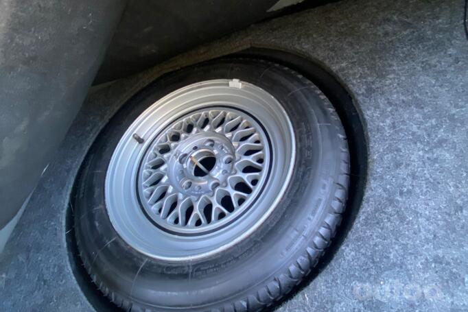 BMW 7 Series E32 Sedan