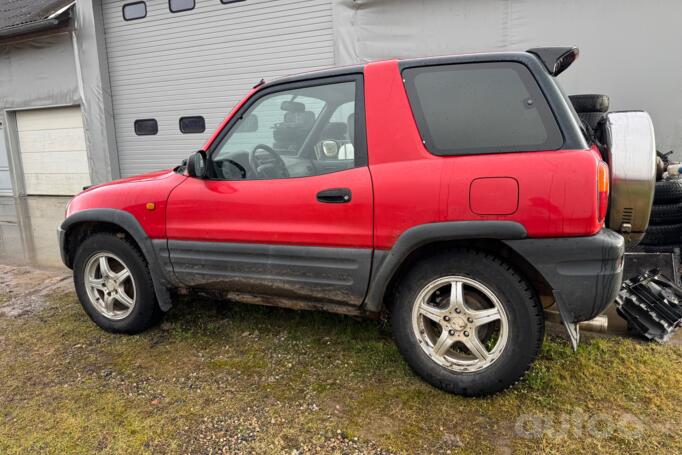 Toyota RAV 4 1 generation (XA10)
