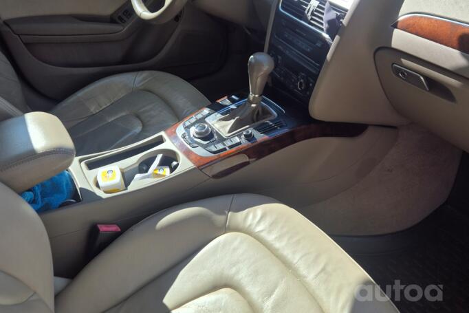 Audi A4 B8/8K Sedan 4-doors