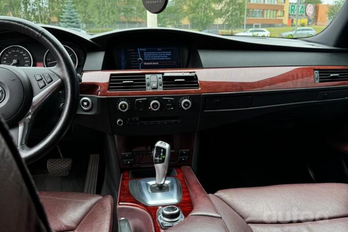 BMW 5 Series E60/E61 [restyling] Touring wagon