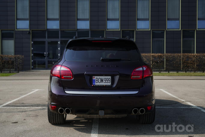 Porsche Cayenne 958 Crossover