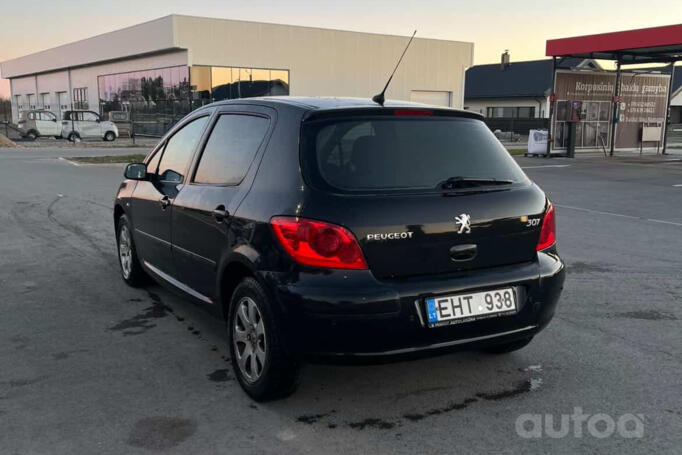 Peugeot 307 1 generation [restyling] Hatchback 5-doors