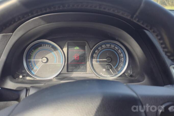 Toyota Auris 2 generation Hybrid hatchback 5-doors