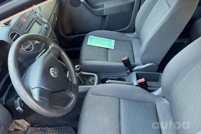 Volkswagen Golf 4 generation Hatchback 5-doors