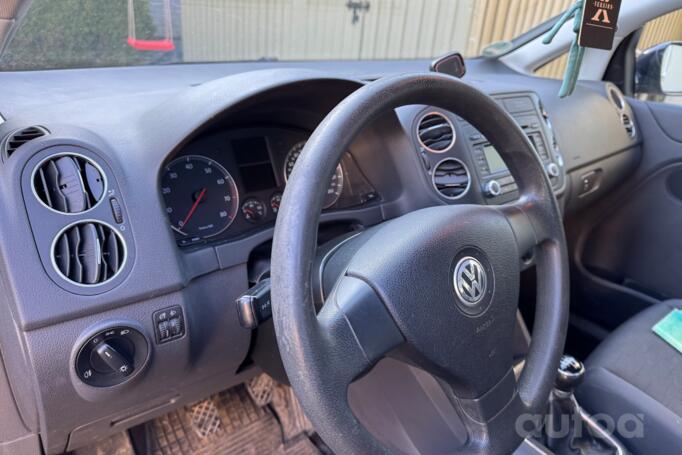 Volkswagen Golf 4 generation Hatchback 5-doors