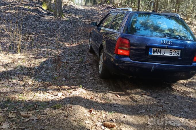 Audi A4 B5 Avant wagon 5-doors