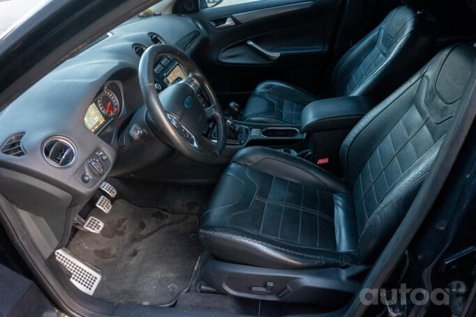 Ford Mondeo 4 generation wagon