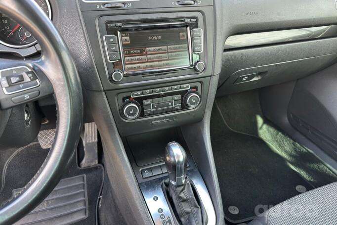 Volkswagen Golf 6 generation Hatchback 5-doors