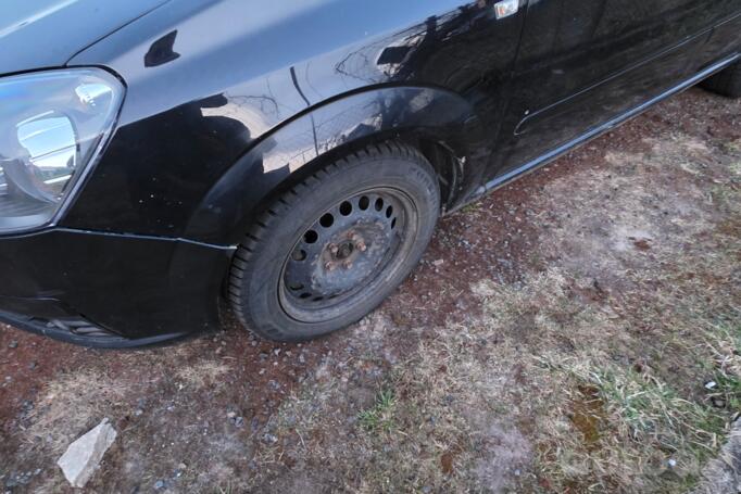 Opel Zafira B Minivan 5-doors