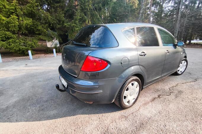 SEAT Toledo 3 generation Hatchback