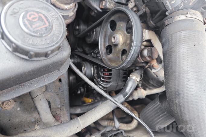 Citroen C5 2 generation Sedan