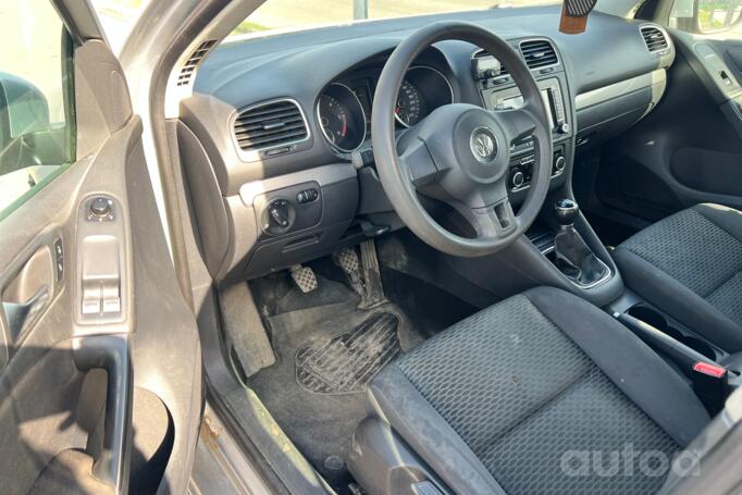 Volkswagen Golf 6 generation Hatchback 5-doors