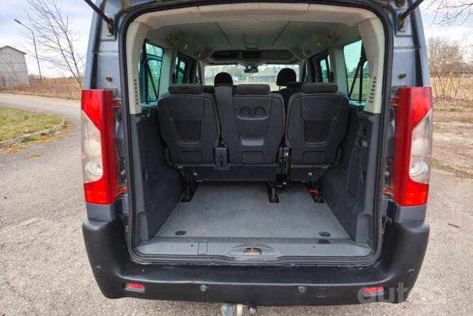 Citroen Jumpy 2 generation Minivan