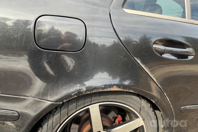 Mercedes-Benz E-Class W211 Sedan