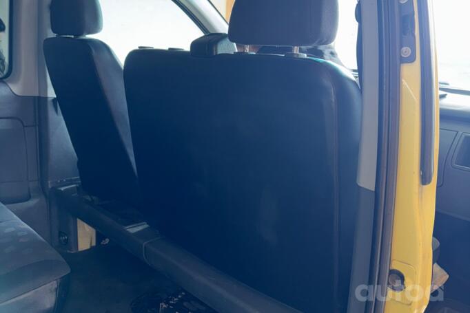Mercedes-Benz Vito W639 Minivan 4-doors