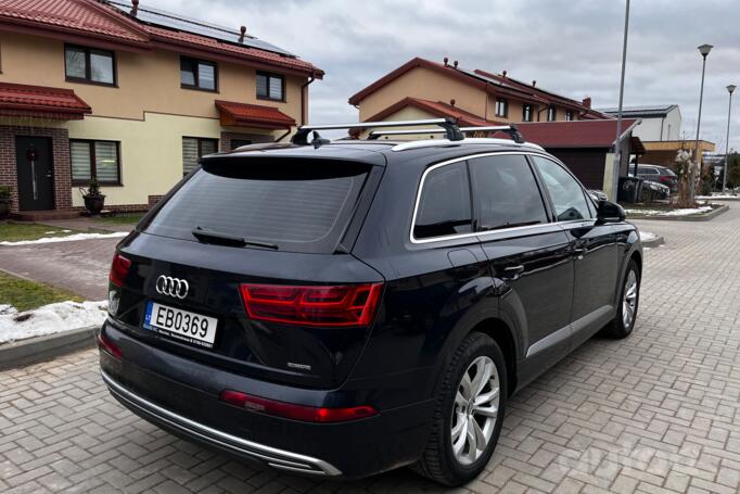Audi Q7 4M Crossover