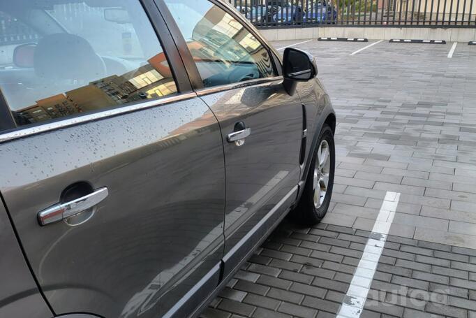 Opel Antara 1 generation Crossover